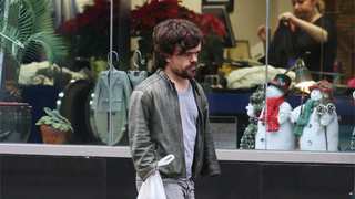 Christmas Decorations Do Not Sway Peter Dinklage